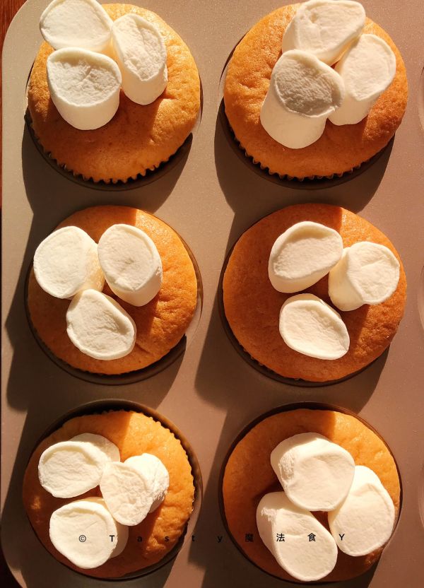 无花果杯子蛋糕