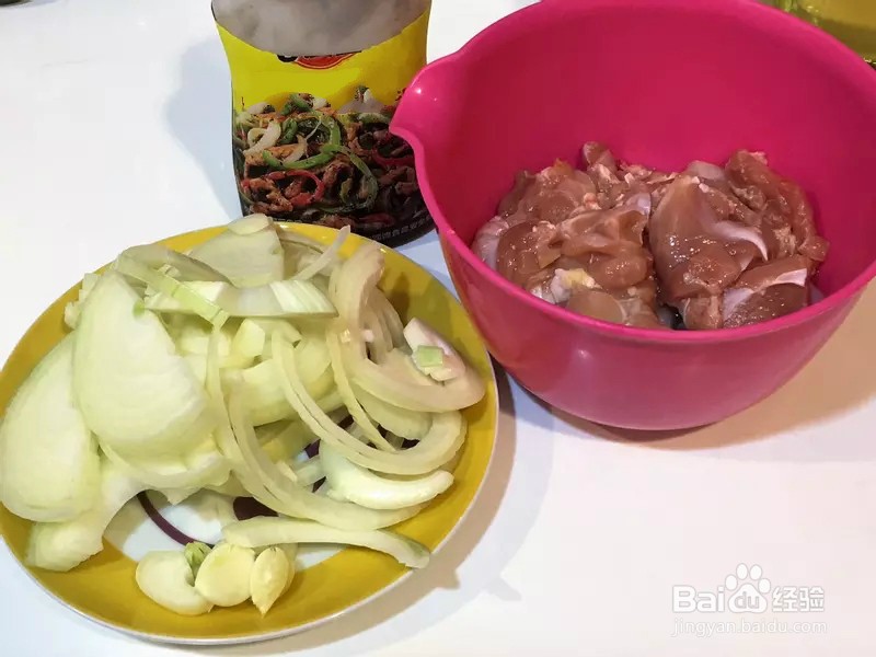 怎样做出家常菜系列之黑胡椒洋葱鸡腿