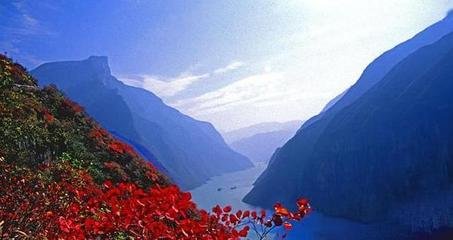 《三峡》属于什么文体