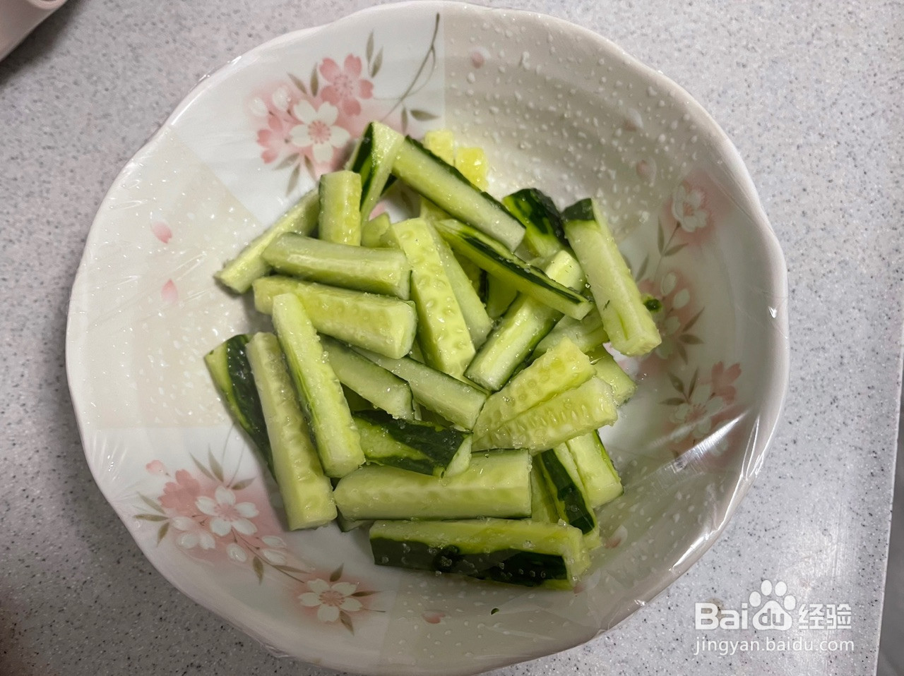 凉拌黄瓜金针菇的做法