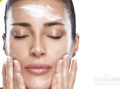 女性该如何保养，皮肤才更白皙