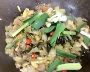 怎么做冬笋炒蘑菇