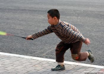 怎么判断孩子有自闭症