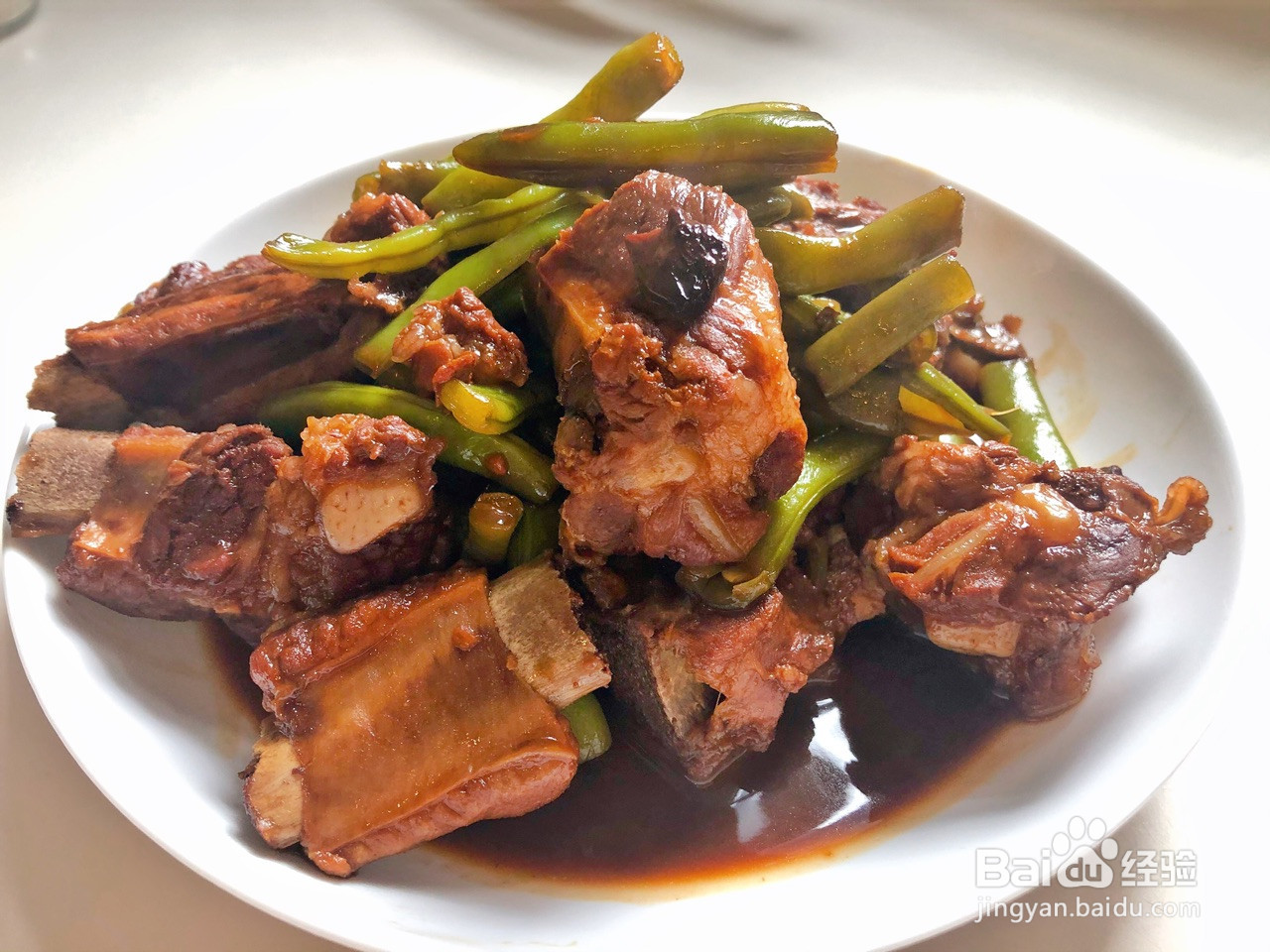 豆角焖排骨无油版的做法