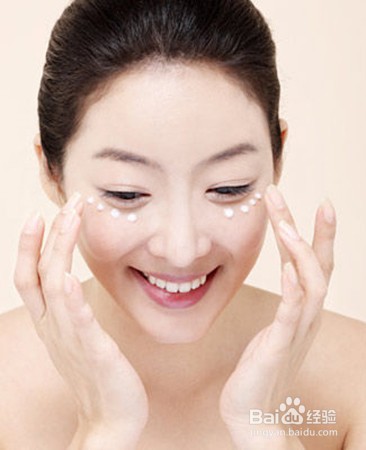 皮肤干燥过敏用什么护肤品?