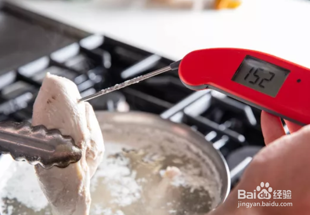 如何制作香蒜鸡肉沙拉？