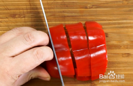 如何做出好吃的干锅土豆片？