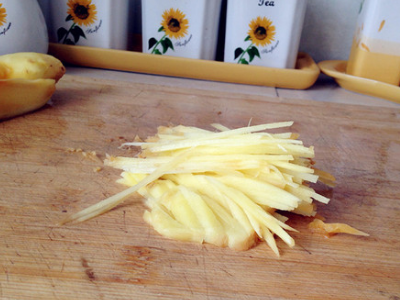 豆腐乳制作时发黄变粘稠正常吗