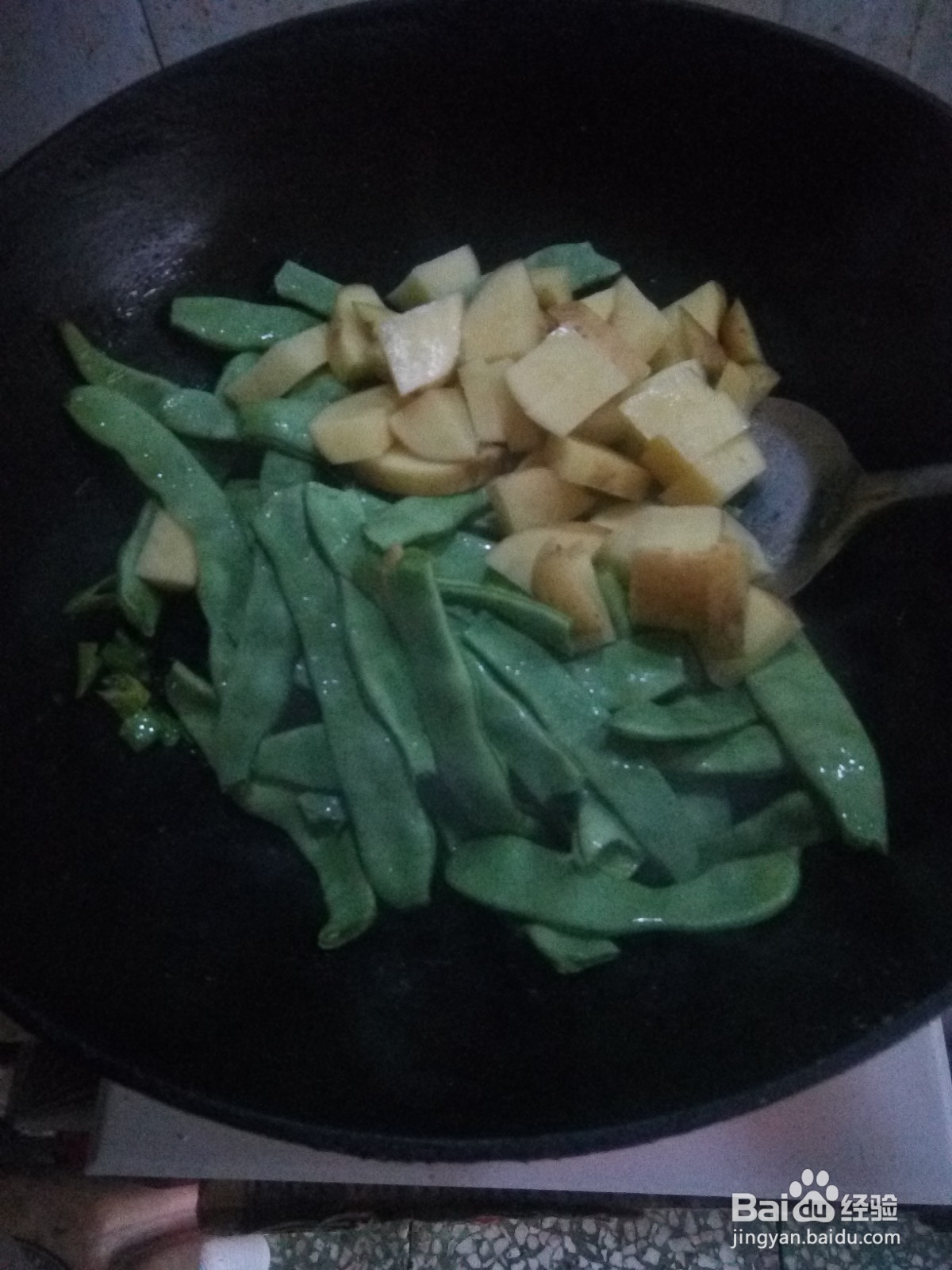 家常菜土豆炖豆角