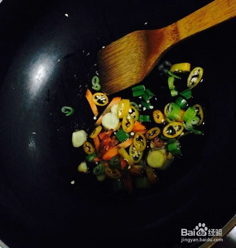 怎样做炒芹菜？芹菜炒鸡肉