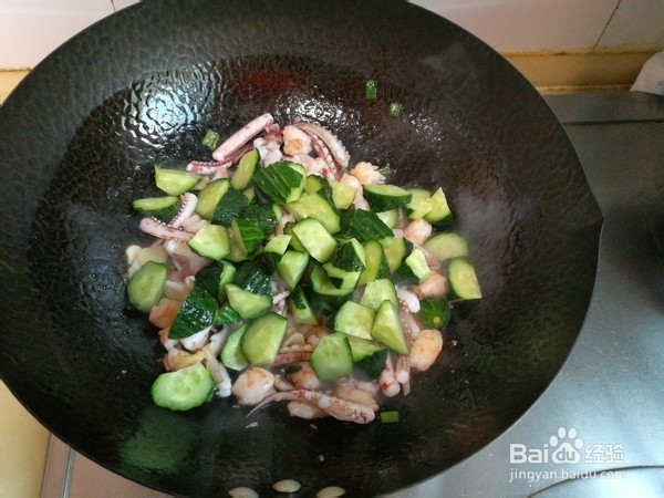 如何制作海味黄瓜酱