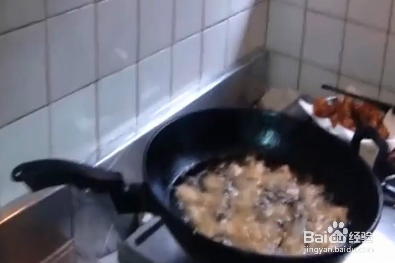 如何制作炸肉丸子