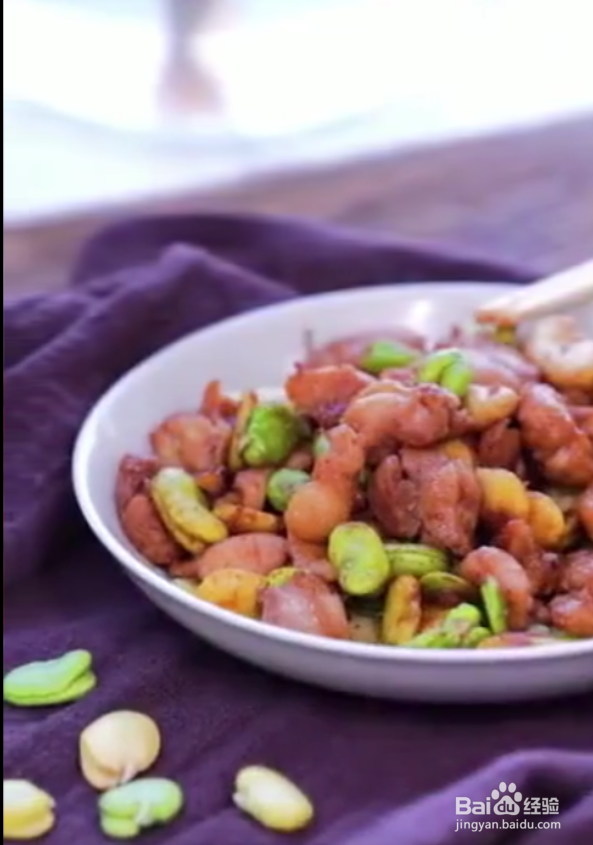 怎样做好蚕豆炒鸡丁