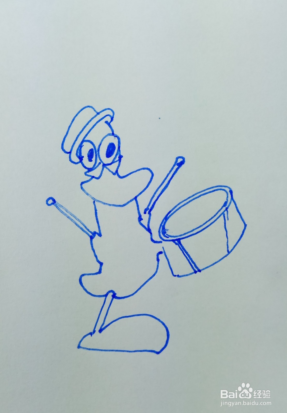怎样画儿童简笔画巴特打鼓？