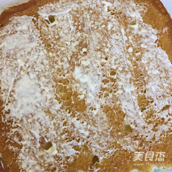 葱香肉松卷的做法