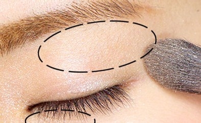 可爱少女的靓丽黄色眼线眼妆教程
