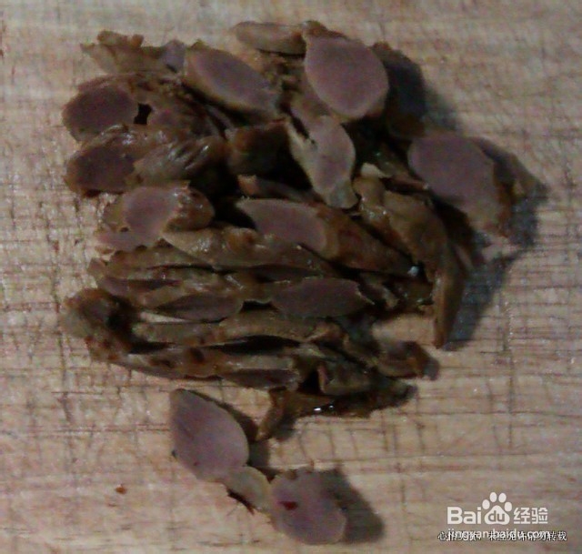 鸡肫炒莴笋干