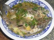 香菜妙点鲤鱼汤