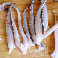 如何做美味的宫保鱿鱼