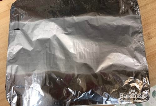 蒜香手抓骨是如何做的？家常教程烤箱版