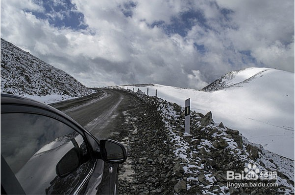 车辆在路上行驶没油了怎么办