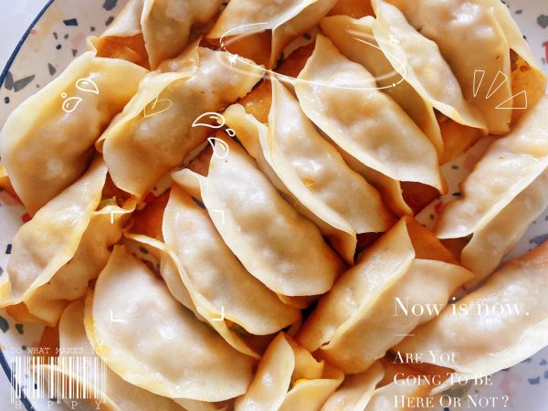 猪肉玉米粒锅贴