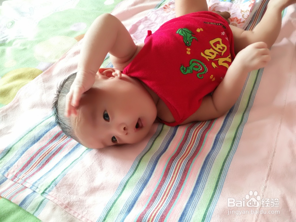 四十多天的宝宝有点咳怎么办