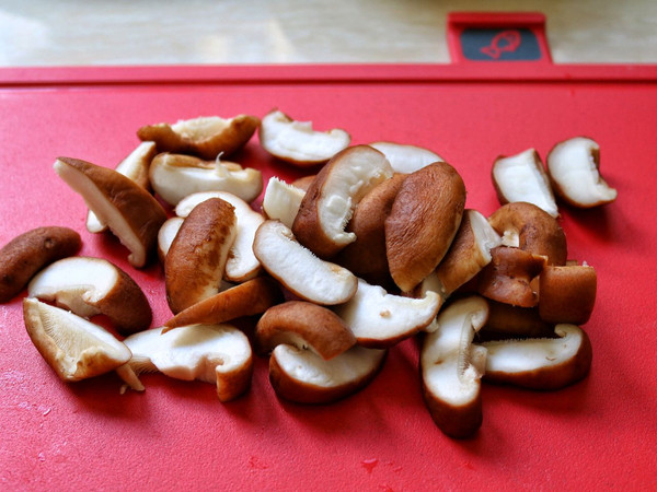 酱香鸡翅刀削面