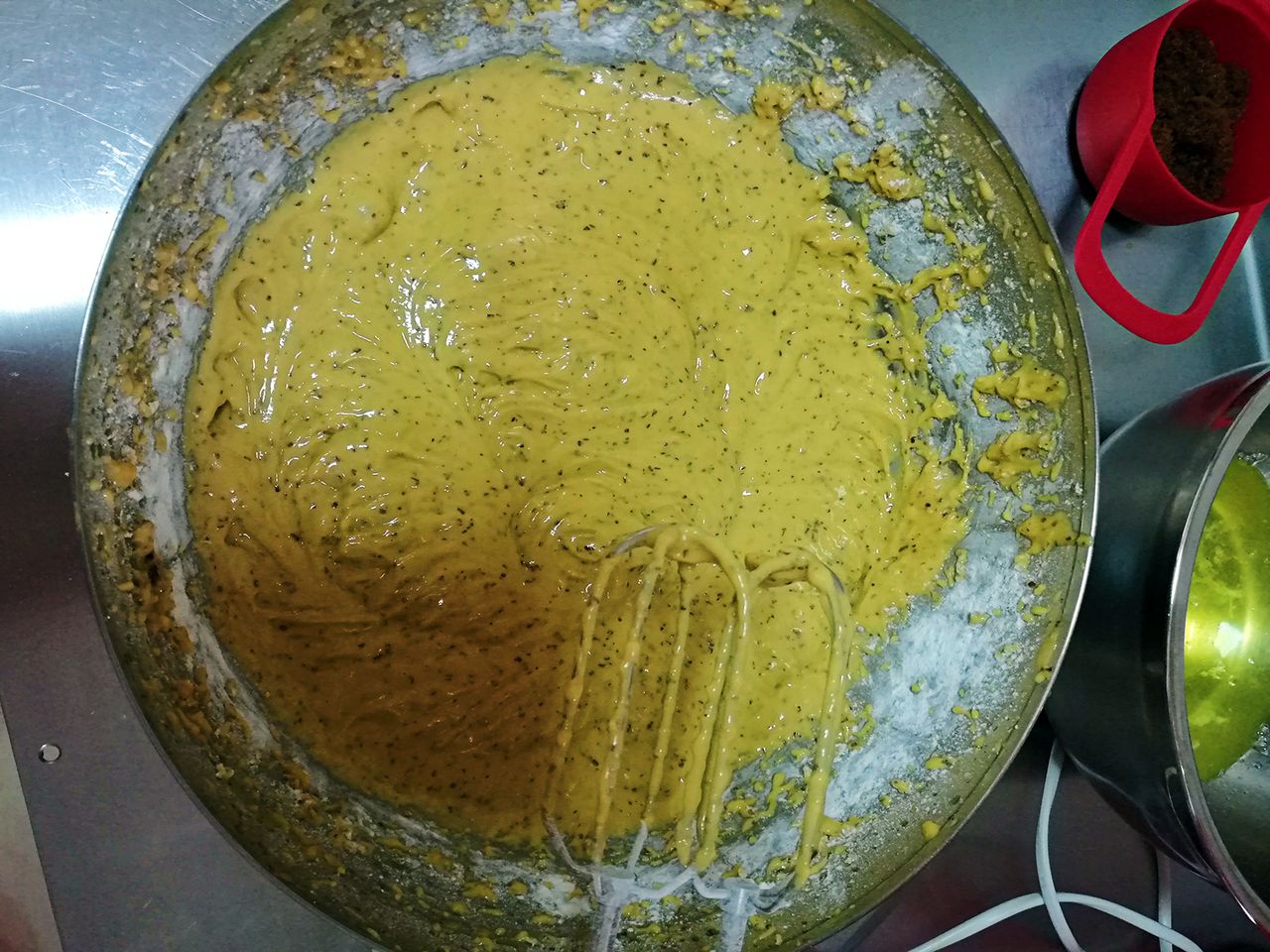 让我们一起学习核桃蔓越莓红枣糕（分蛋法）的做法吧