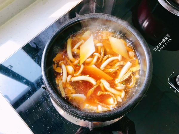 做个牛肉麻酱砂锅