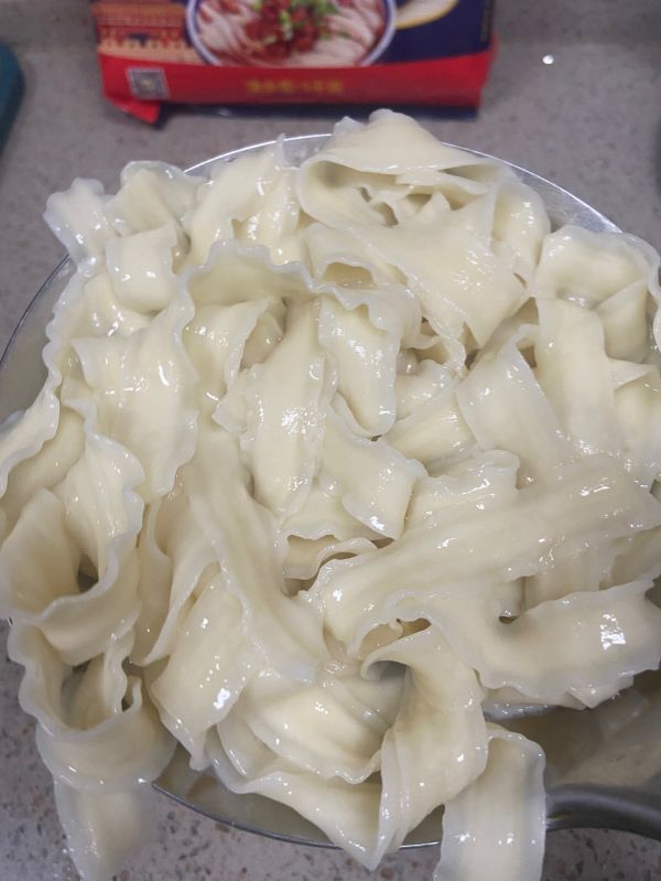 牛肉炸酱刀削面