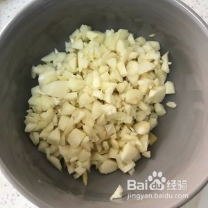 辣子鸡丁的做法