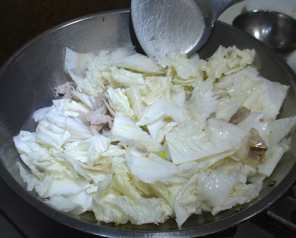 白菜炖山东大粉皮，你知道怎么做吗？