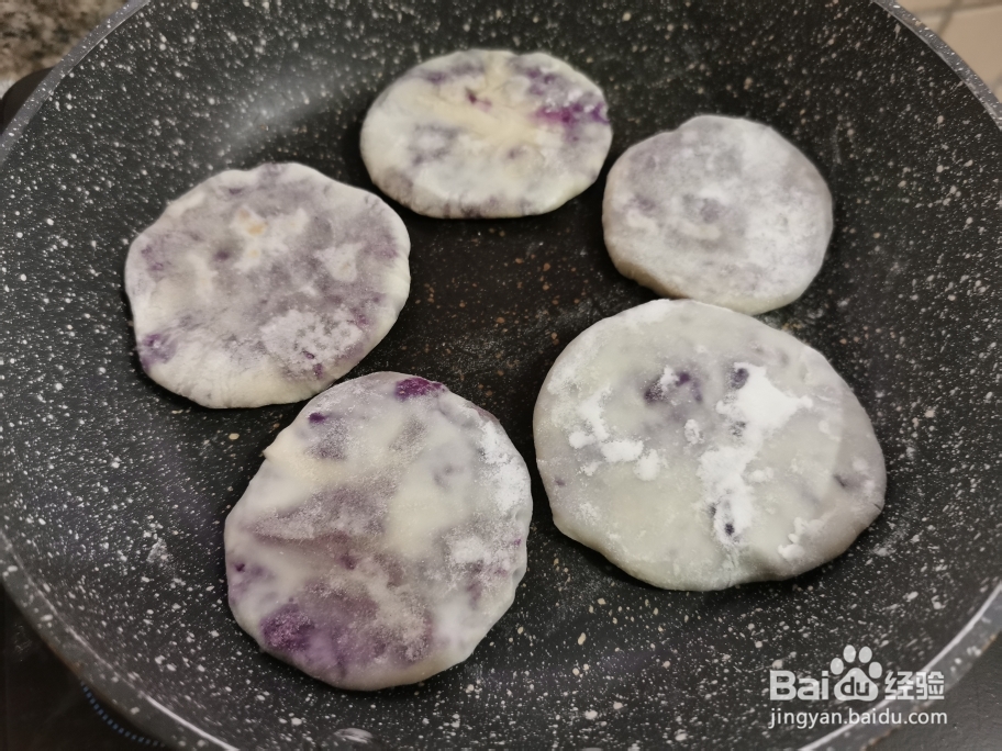 无油无糖紫薯饼这么做更好吃！