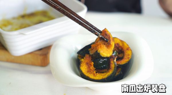 蒜香黑椒鸡肉沙拉