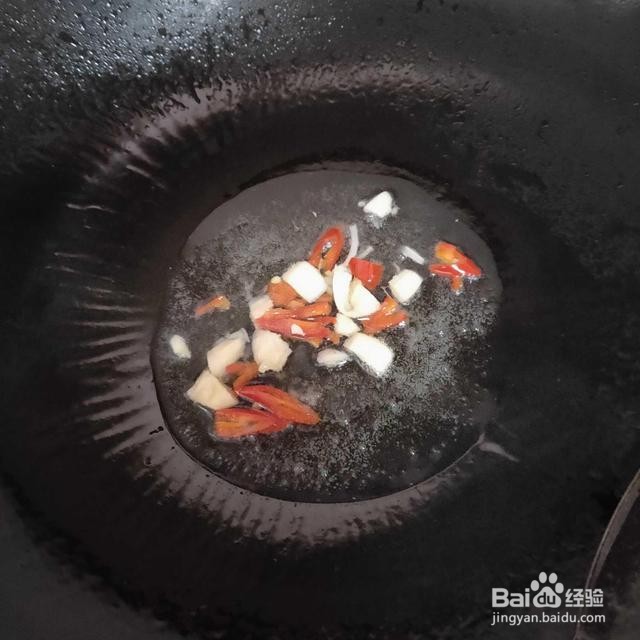 腐竹炒木耳，高蛋白高营养