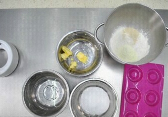 如何制作可口的甜甜圈