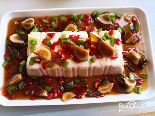 酸甜可口的皮蛋豆腐