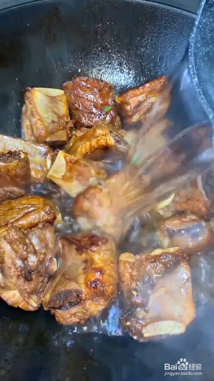 如何烹饪红烧排骨