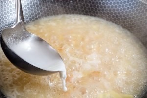 营养丰富的海鲜娃娃菜