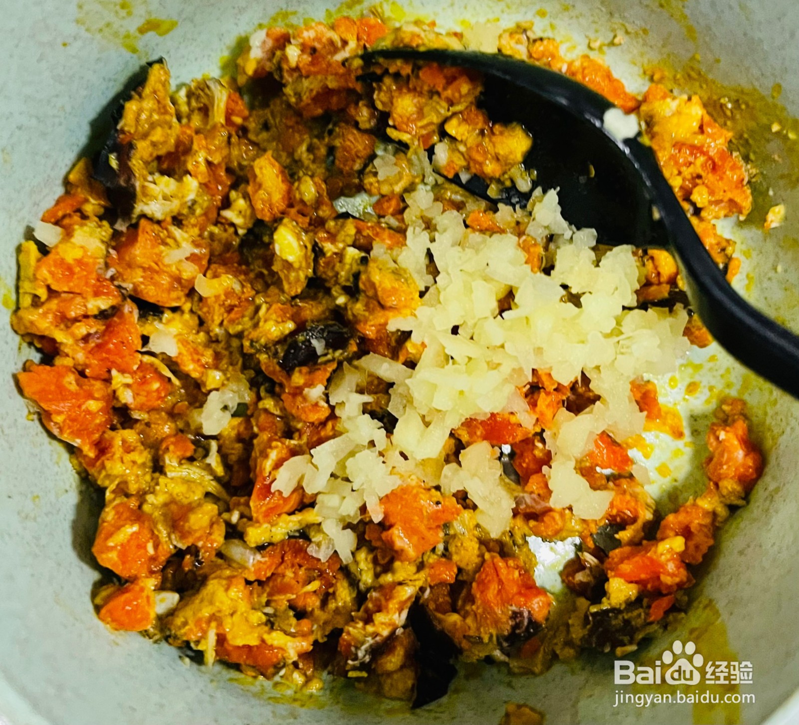 蟹黄豆腐粉丝煲的做法