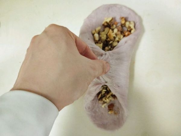 紫薯蜂蜜软欧包