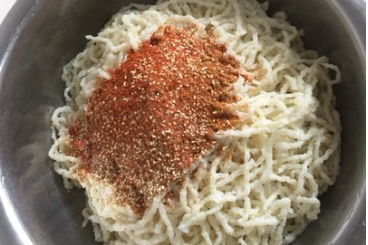 牛筋面怎么做辣条