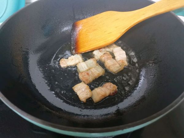 香菇豆腐煮桂鱼米粉