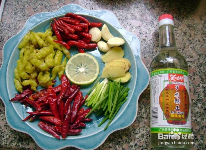 自己做泡椒凤爪，超简单！！