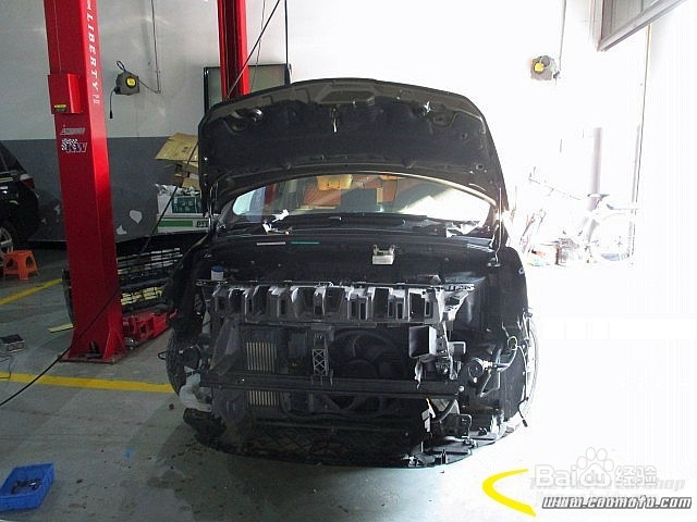 东风标志3008无损改氙气灯升级原装奥迪Q5透镜