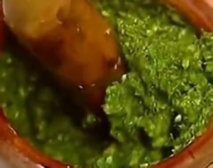 健康养生佳品腌鲜韭菜花酱