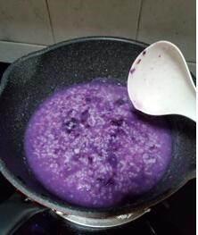 怎么做一道美味的紫薯粥 ?