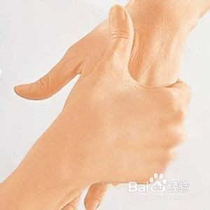 如何正确涂抹护手霜 拥有纤纤玉手