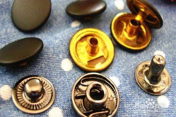衣服按扣总崩开怎么办